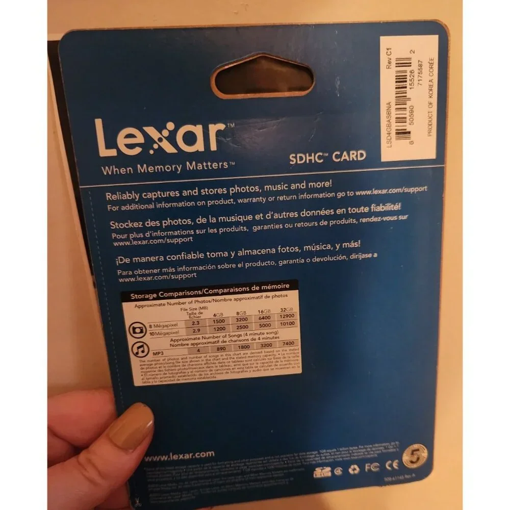 Lexar 4GB SDHC Memoory Card NWT